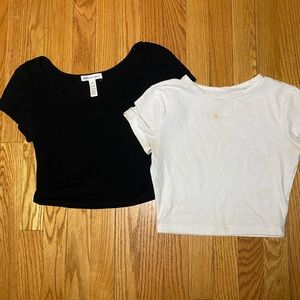 Bundle of 2 pieces!! Closet basics white and black crop top short sleeve